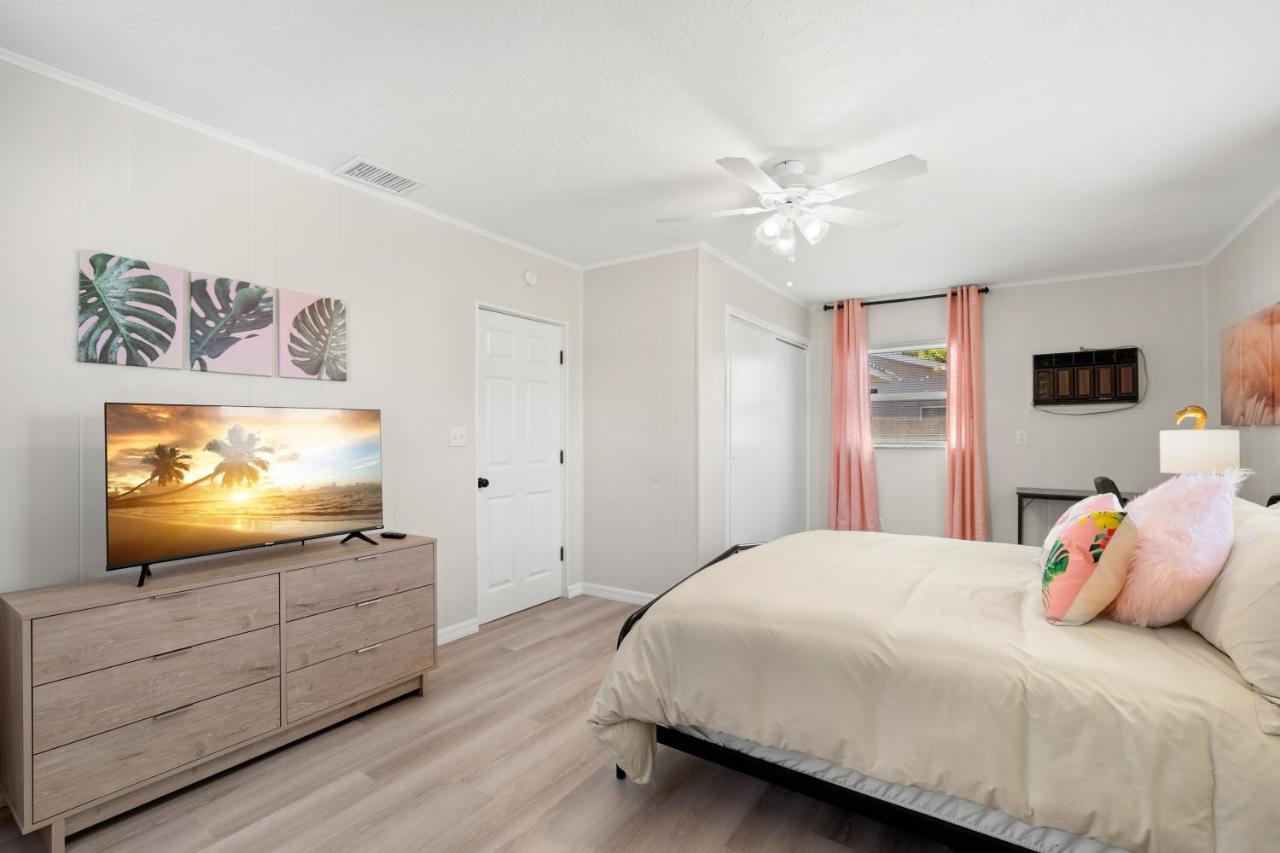 Haus Of Tropicale - Close To Gulf Beaches And Downtown St. Petersburg Esterno foto